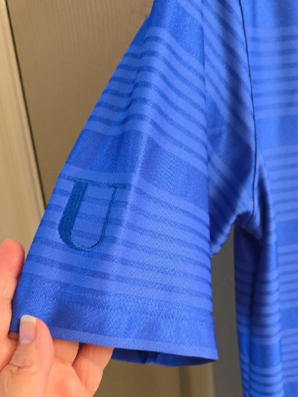 Antigua Nwt Blue Horizontal Stripe Golf Polo Short Sleeve Size Small - Picture 3 of 10
